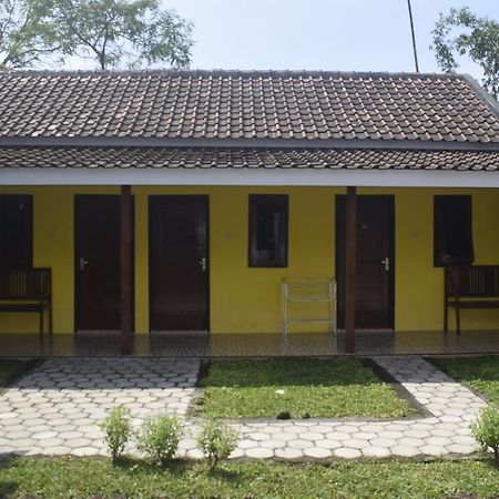 بانيووانجى Blue Flame Inn المظهر الخارجي الصورة